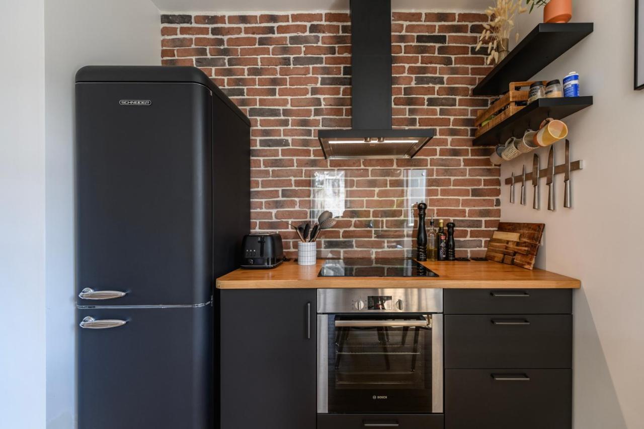 Appartement T2 - Vue Imprenable Sur La Cathedrale 坎佩尔 外观 照片